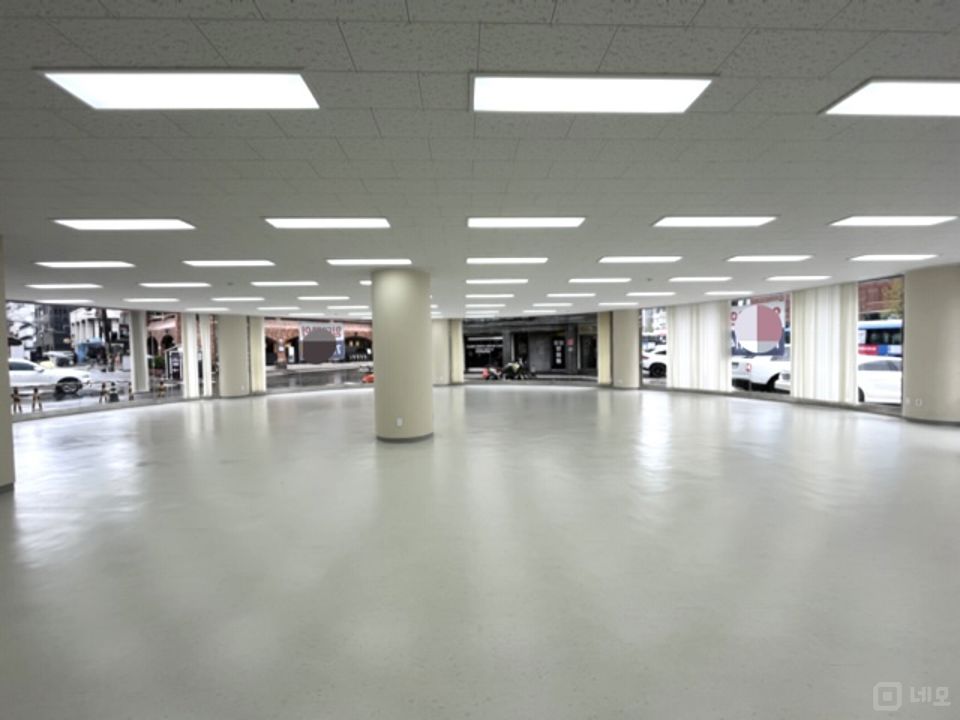 한남오거리-순천향병원-나인원 상권 흡수, 무권리 1층, 주차 5대 매물의 1번째 사진