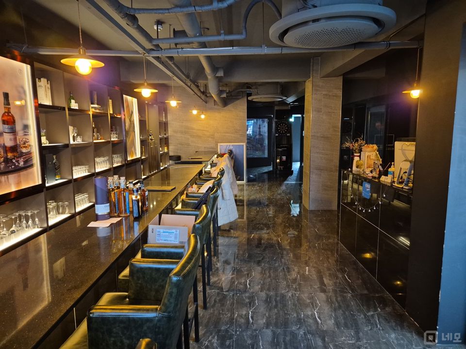 화곡동 번화가에 위치한 BAR 매물의 1번째 사진