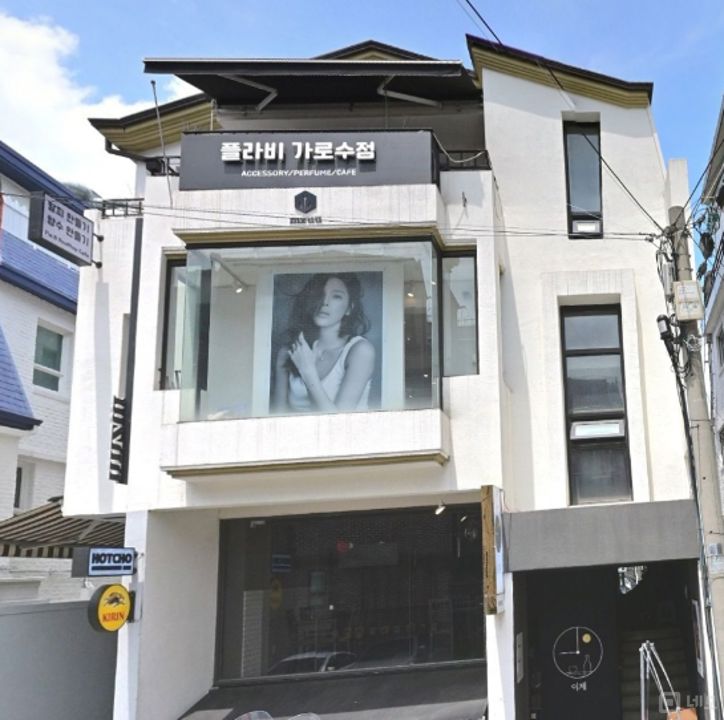 신사동 테라스 활용 가능한 3층 공방 매물의 5번째 사진