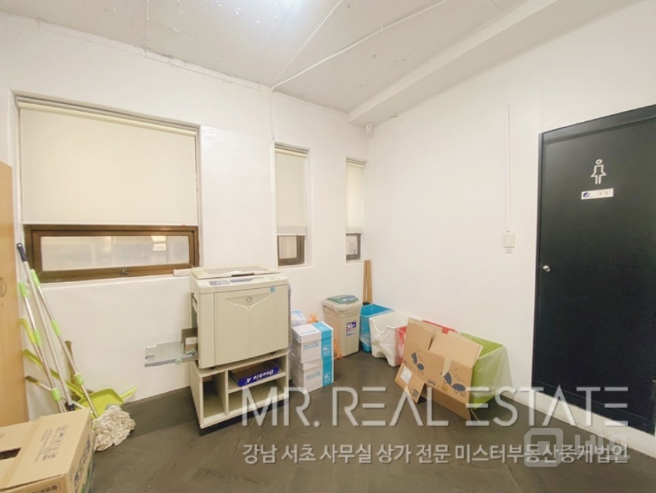 역삼역.S급가성비사무실.주차가능.내외관컨디션ACE 매물의 9번째 사진