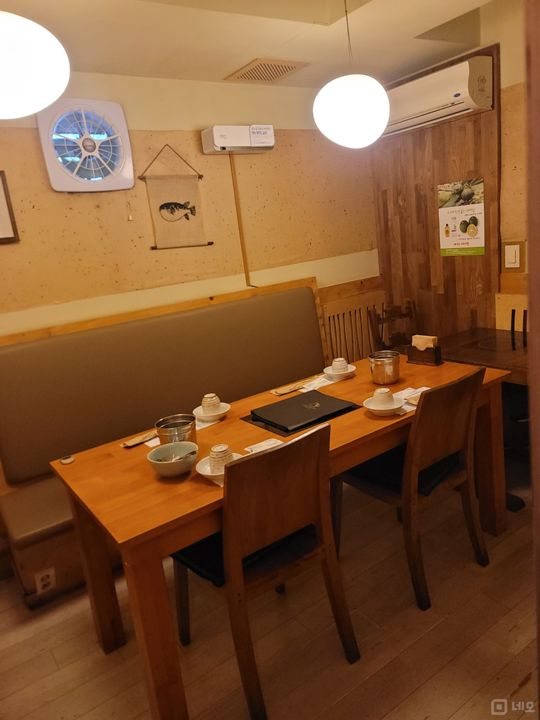 논현동 번화가상권 위치, 시설 완비된 1층 음식점 매물의 3번째 사진