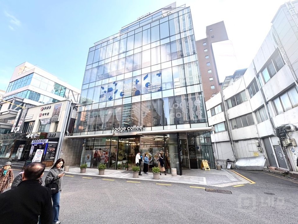 ▶논현역 초역세권 2분거리!!! / 신축급 컨디션 좋아요◀ 매물의 1번째 사진