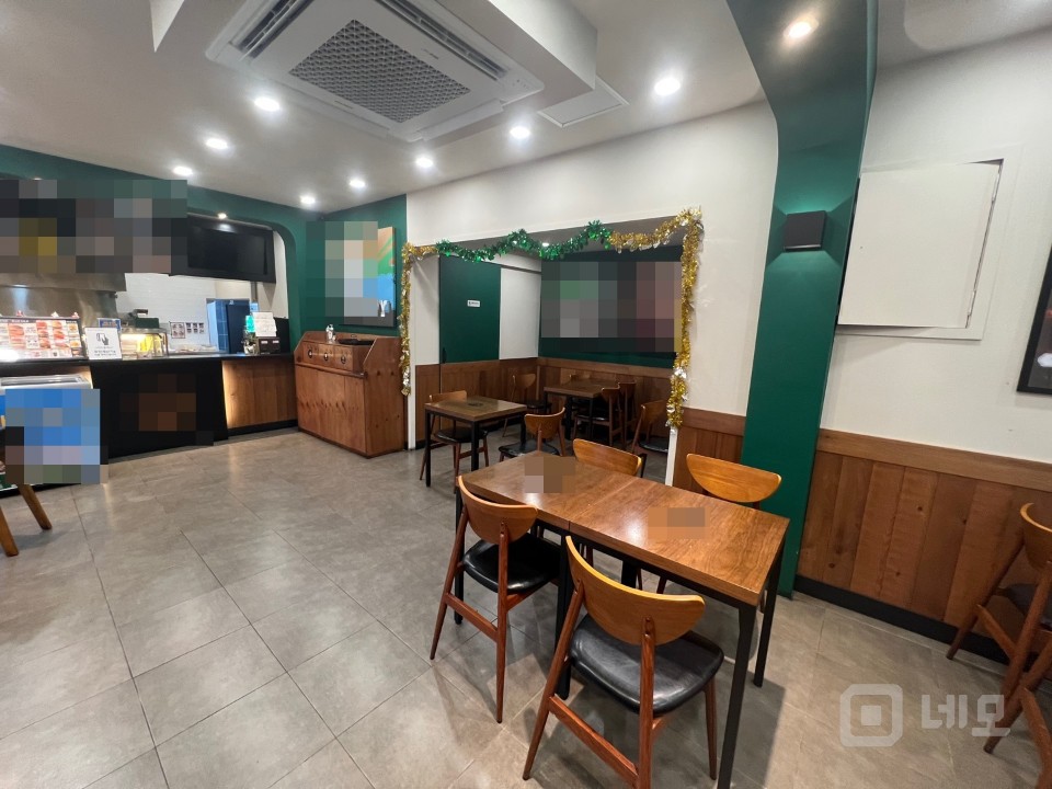 레드로드 1층 노출좋은상가 현 패스트푸드 유동많고 면 좋은 상가 임대 매물의 2번째 사진