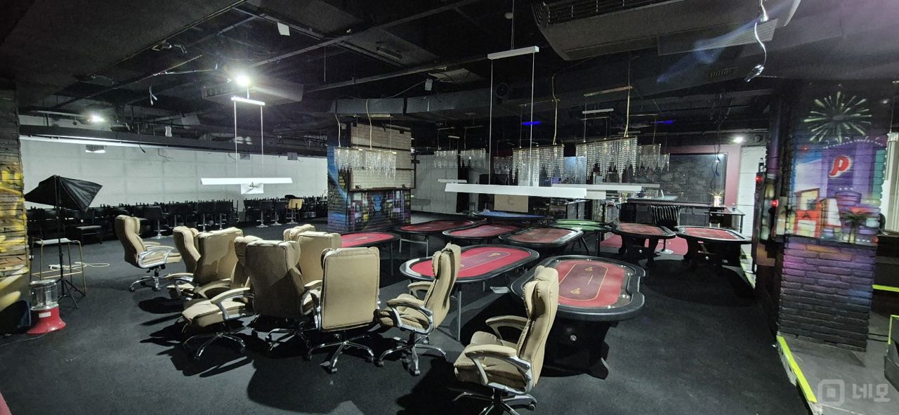 용산구 한남동 접근성 좋은 지하 대형 상가 임대 매물의 3번째 사진