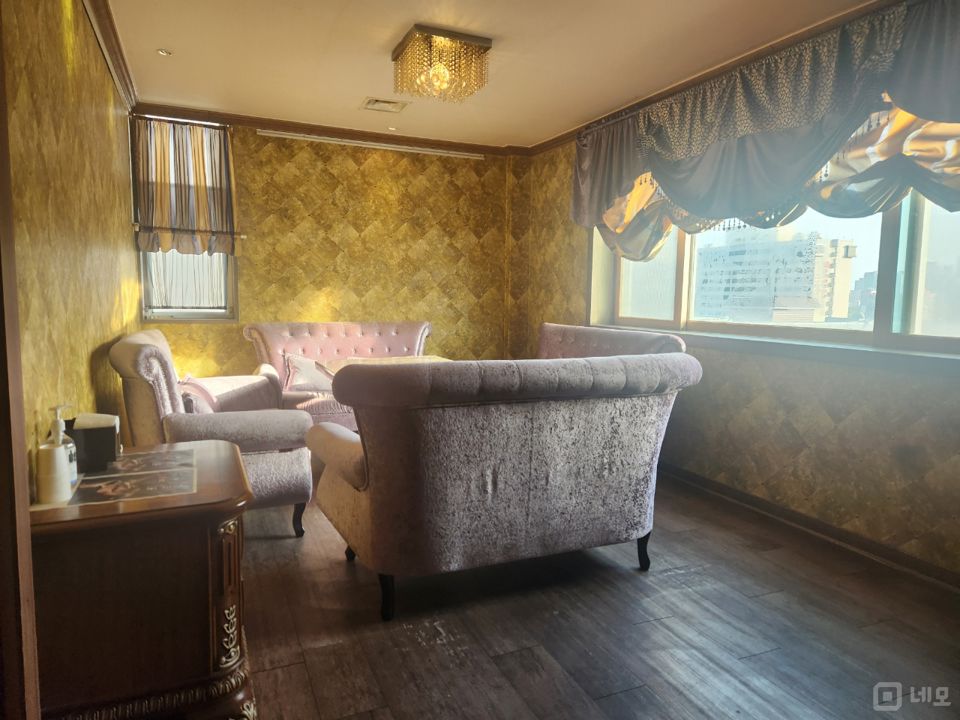 연수구 동춘동, 깔끔한 인테리어 완비된 BAR 매물의 3번째 사진