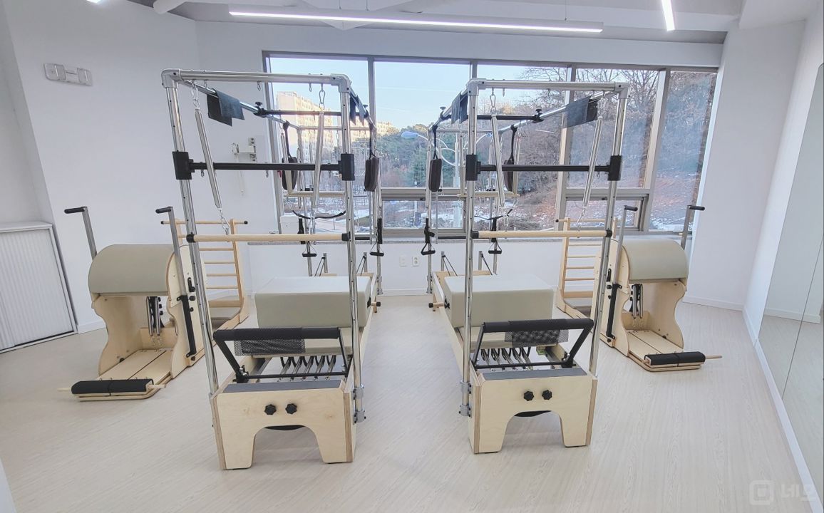 시설 집기 포함, 인테리어 완비된 괴안동 필라테스 매물의 2번째 사진