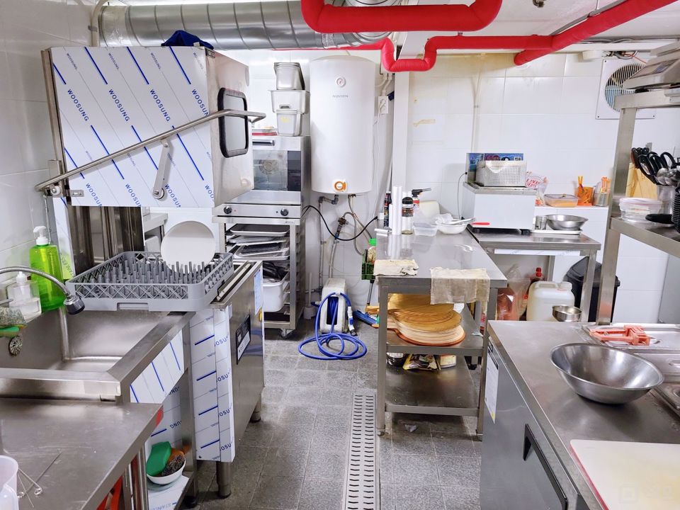 화양동 건물 전체 사용중인 BAR 매물의 16번째 사진