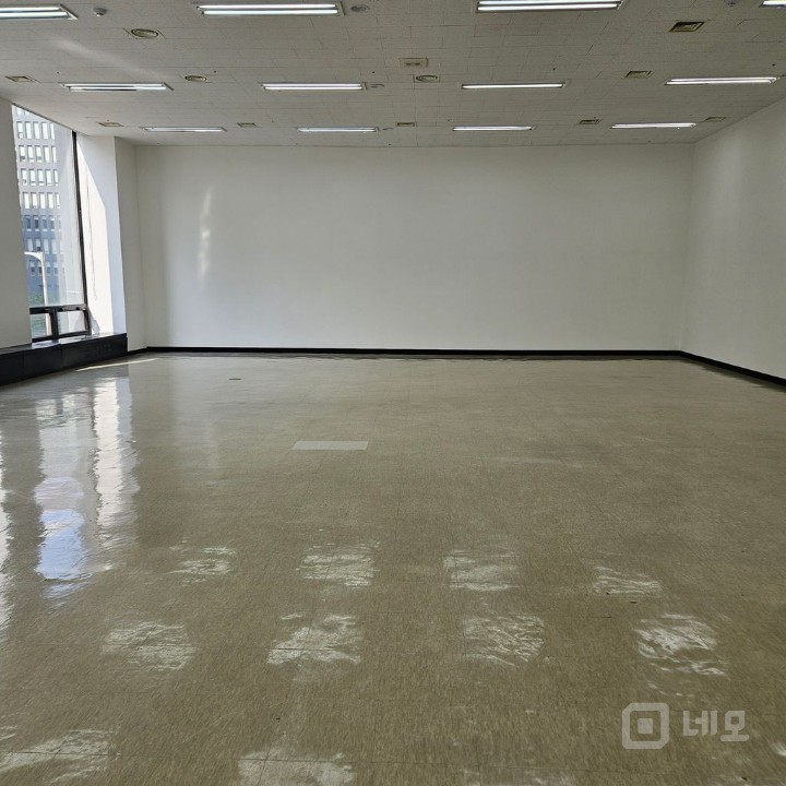 시청역9번 출구 1번 거리의 교통이 편리한 사무실 매물의 21번째 사진