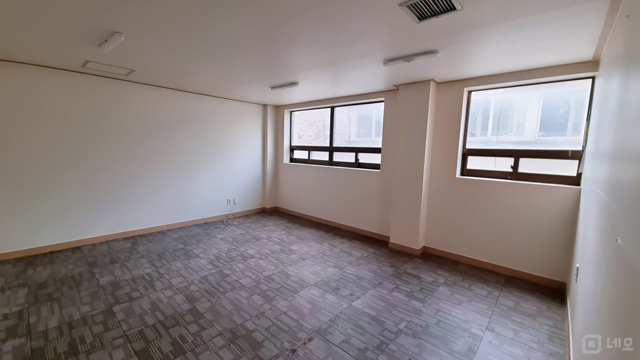 방학역세권 이면도로 깔끔한사무실 즉시입주 매물의 4번째 사진