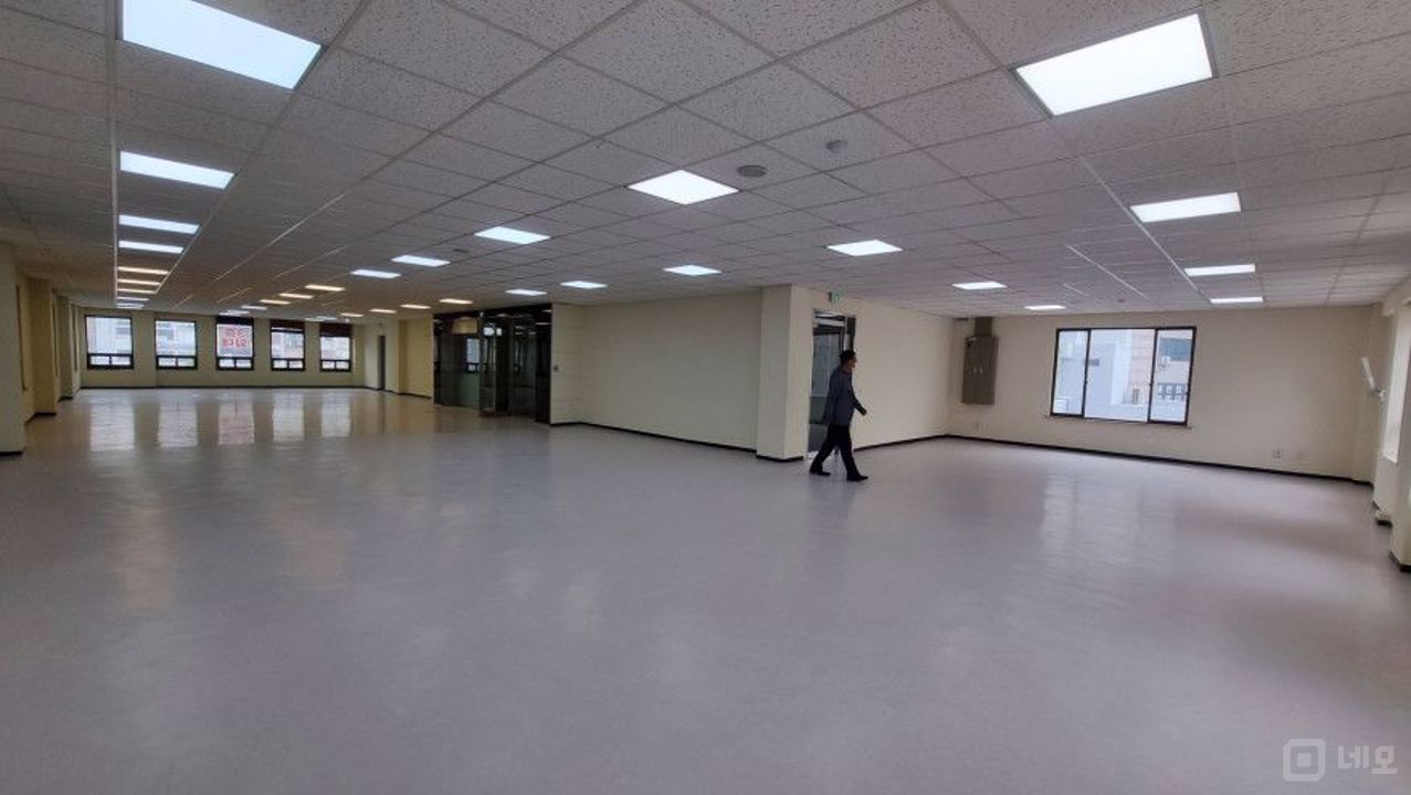 영등포시장역에서 도보로 5분 거리 0대로변에 위치0 매물의 4번째 사진