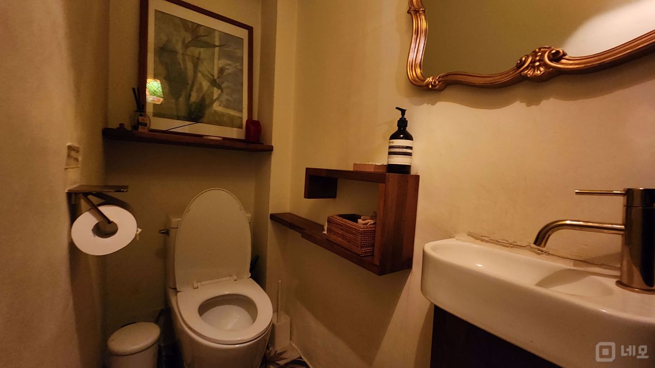 고급스러운 인테리어, 단골고객 많은 성수동 바 매물의 6번째 사진