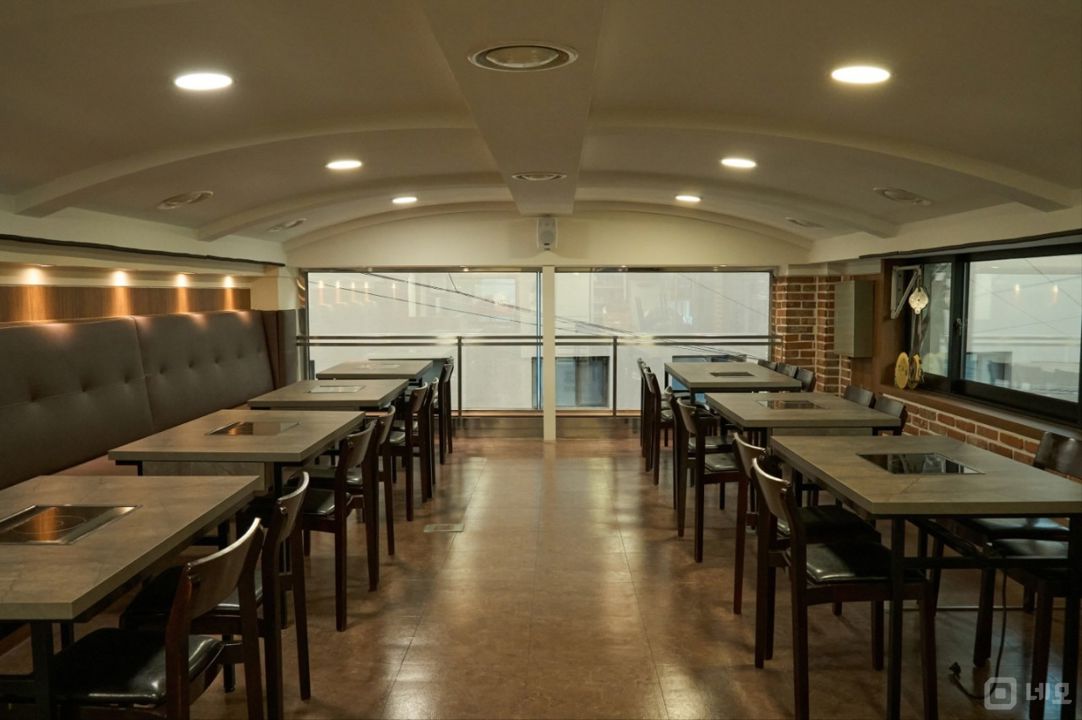 남산동1가 역세권, 인테리어 및 시설 최상 고깃집 매물의 1번째 사진