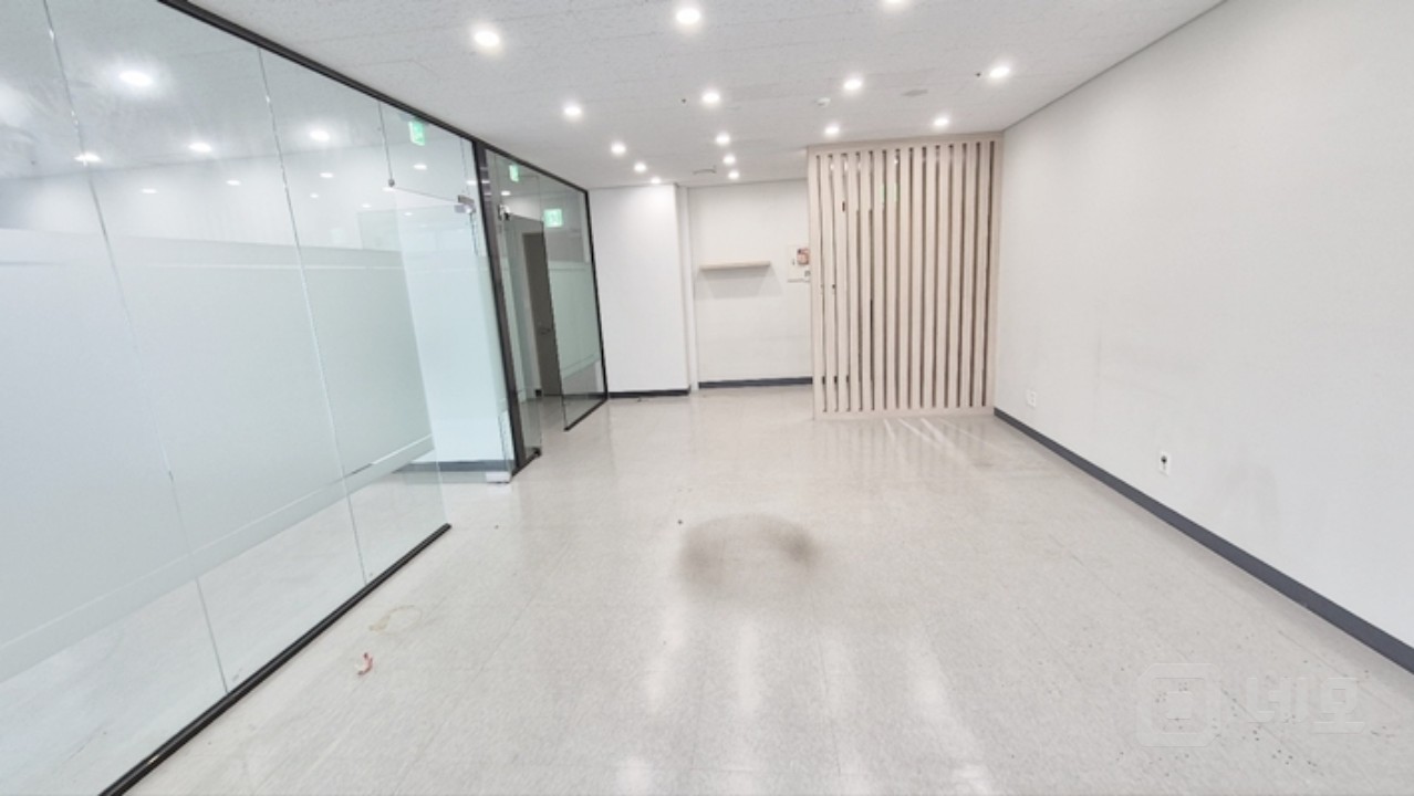 ✅마곡나루 도보3분 두산랜드파크 룸2개 인테리어사무실✅ 매물의 2번째 사진