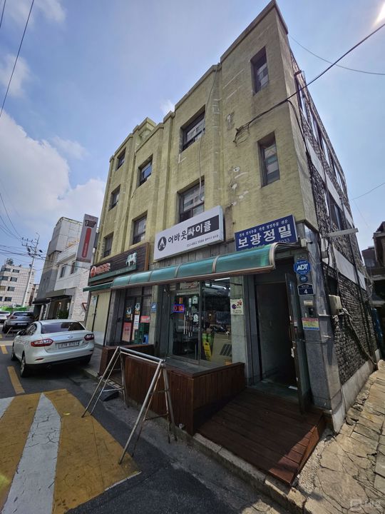 시설 집기 포함, 뚝도시장 부근 성수동 바이크샵 매물의 6번째 사진