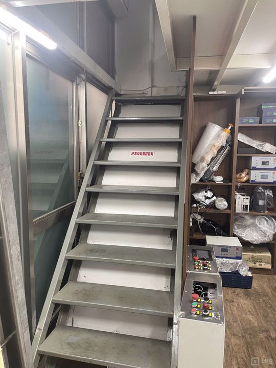 구로 중앙 유통단지 내에 위치한, 수요도 많은 구로동 매장 매물의 5번째 사진