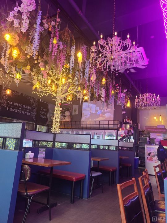 배후수요 풍부, 인테리어 및 시설 완비된 석정동 맥주호프점 매물의 4번째 사진
