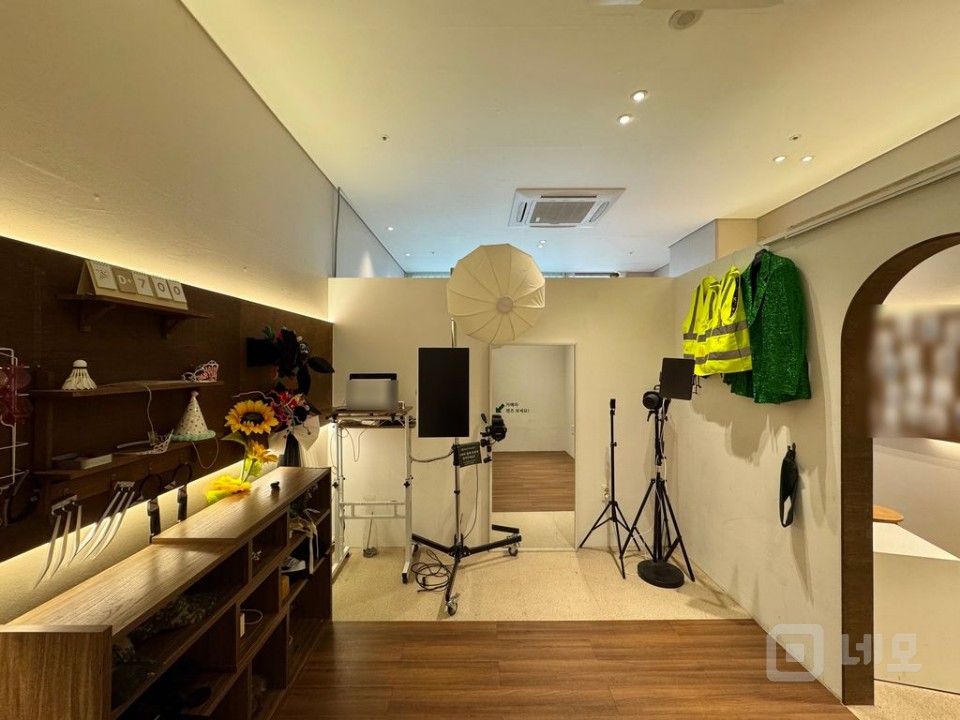 우드분위기 셀프스튜디오 룸1 테라스1 주차o 매물의 1번째 사진