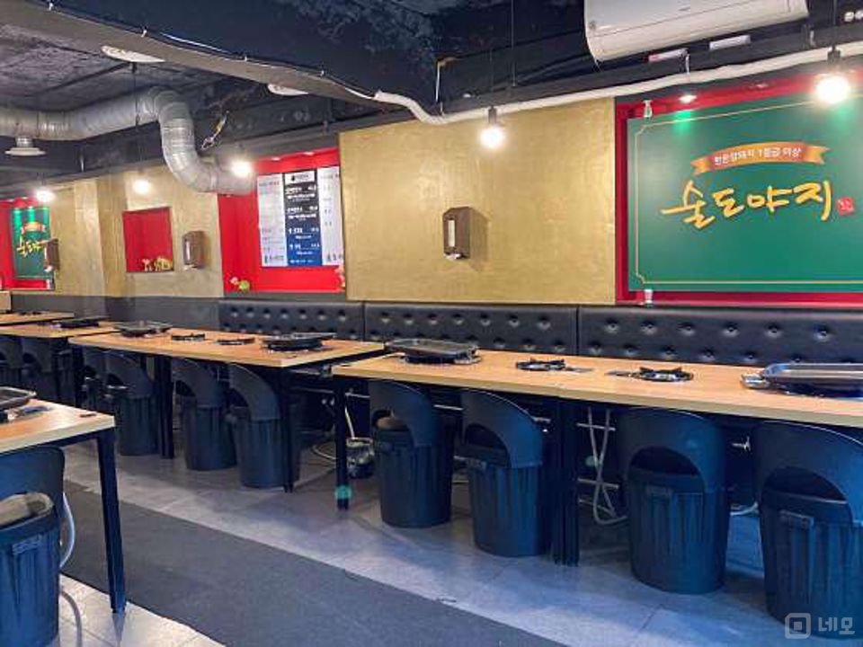 산본동 먹자골목에 위치한 고깃집 매물의 2번째 사진