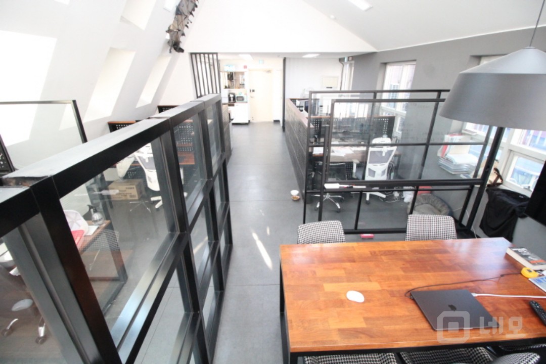 ㅣ실매물&실사진ㅣ가성비최상ㅣ넓은 테라스ㅣ채광우수ㅣ엘베Oㅣ빠른계약 예상ㅣ 매물의 2번째 사진