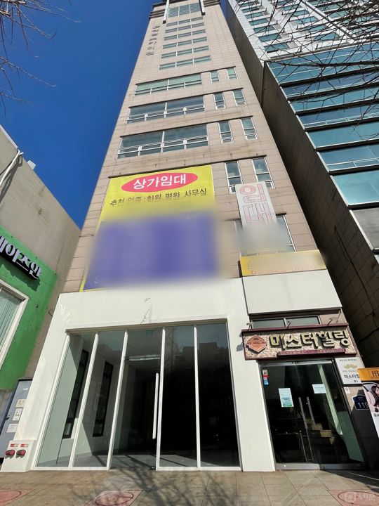 지하철 초역세권 대로변 5층 대형 사무실 매물의 7번째 사진