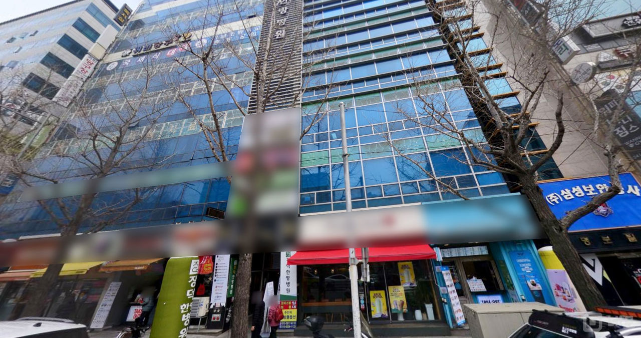 서구 부민동1가, 도로변에 위치한 가시성 좋은 1층 카페 매물의 5번째 사진