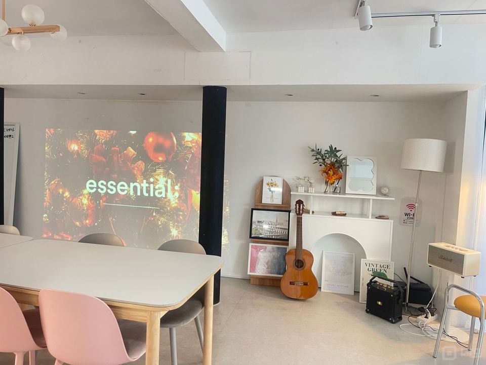 홍대입구역 도보3분 역세권 주차가능한 파티룸 매물의 4번째 사진