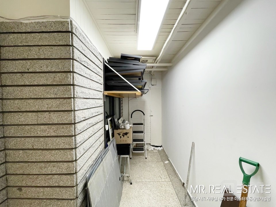 강남구청역1분.주차4대.내외관ACE.미니사옥 매물의 20번째 사진