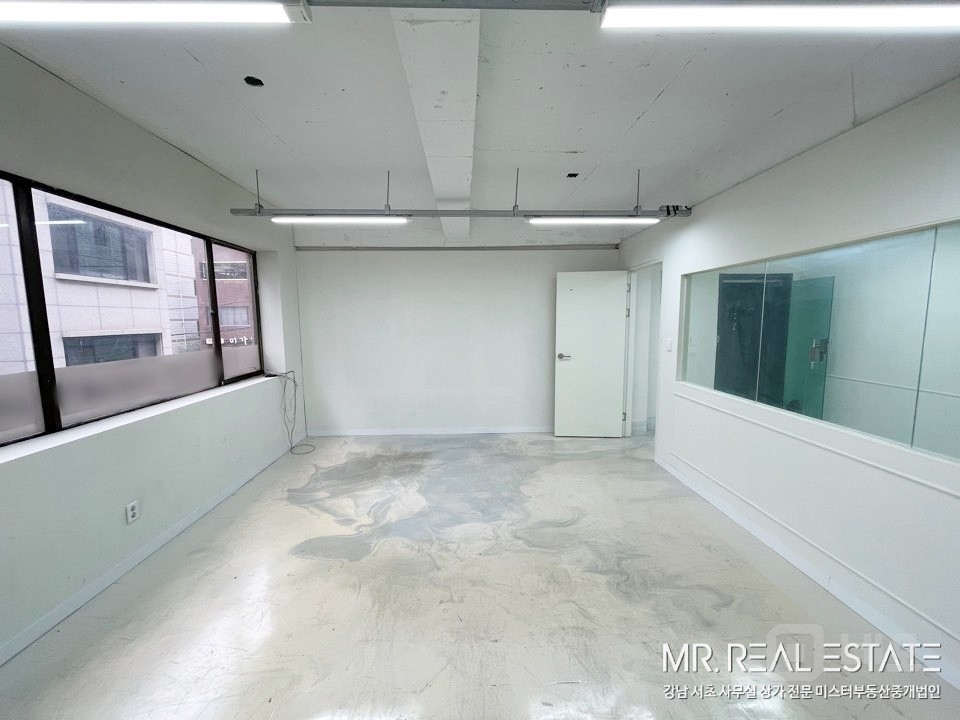 학동역.도보3분.깔끔한화이트톤.사무실 매물의 1번째 사진