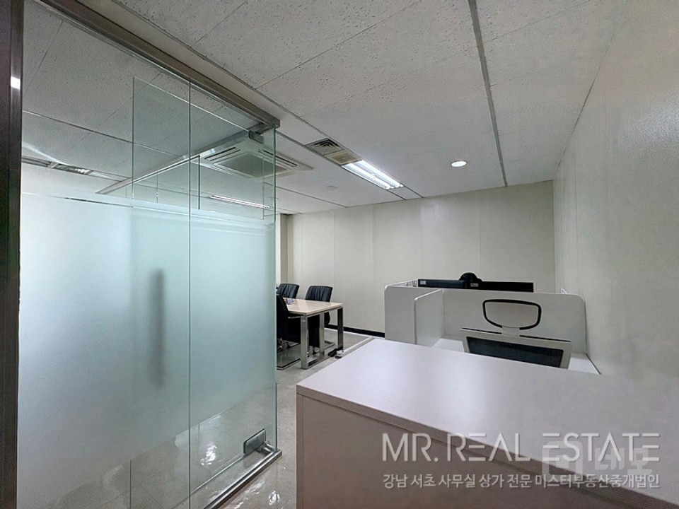 삼성중앙역 1분 대형건물 소형ACE인테리어 무료1대 매물의 4번째 사진