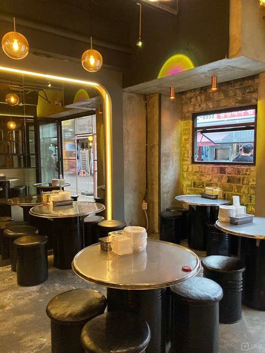 동선동 번화가에 위치한 정육 식당 매물의 7번째 사진