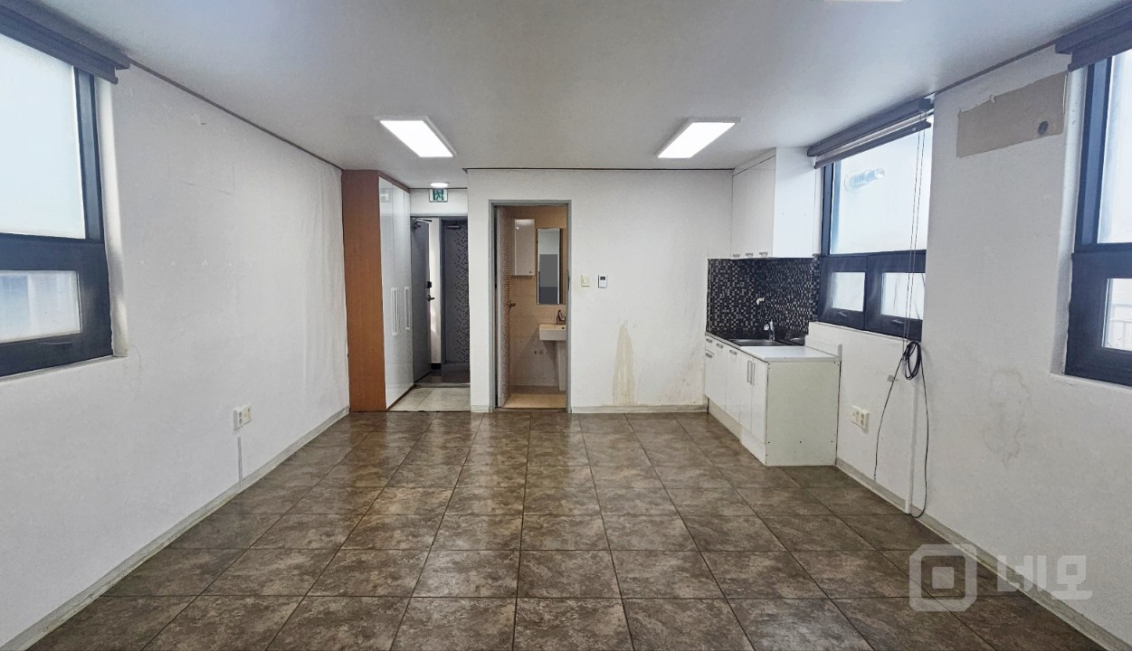 원룸형 사무실 매물의 4번째 사진