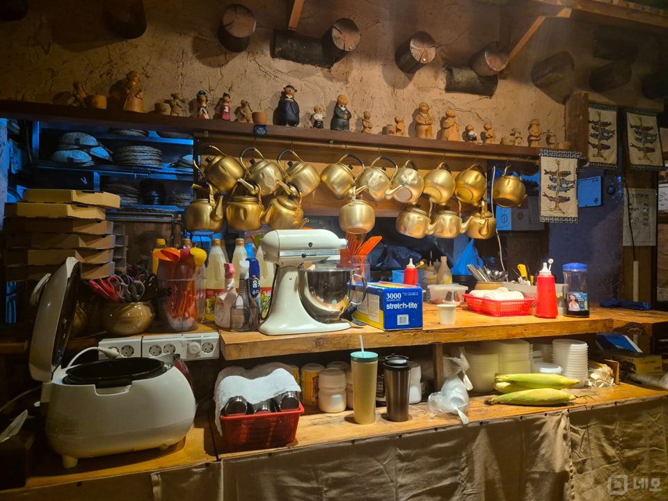 창천동 신촌역 역세권, 연세대 대학가 위치해 고객 유입 많은 요리주점 매물의 5번째 사진