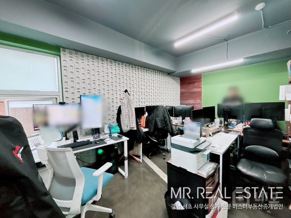 신사역 주차2대 주차편리 S급인테리어 싱크대 테라스 ACE 매물의 8번째 사진