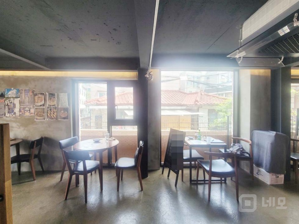 GATE 연남동 미로길 가시성 좋고 인테리어 좋은 1.5층 상가 매물의 7번째 사진