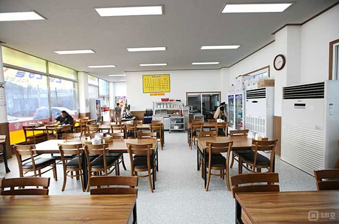 시설집기포함, 인테리어 완비된 통삼리 음식점 매물의 3번째 사진