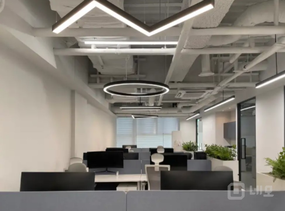 ★ 논현역 1분 ★  초역세권 갓성비 오피스  매물의 2번째 사진