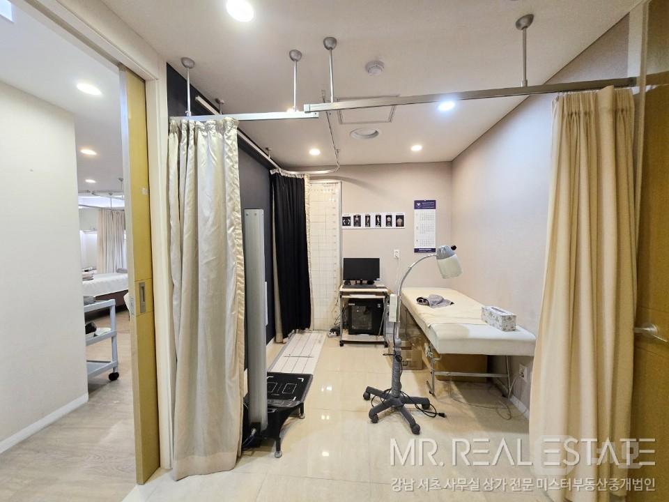 삼성중앙역10초.주차3대.병의원강추.대형사무살.대로변ACE 매물의 20번째 사진