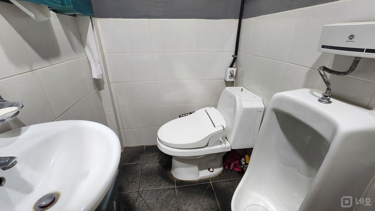 갈현동 연신내역 역세권, 시설, 인테리어 완비된 꼬치집 매물의 4번째 사진