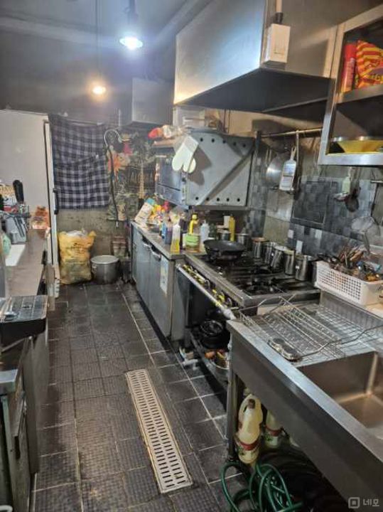 시설 집기 포함 인테리어 완비된 중곡동 호프집 매물의 4번째 사진
