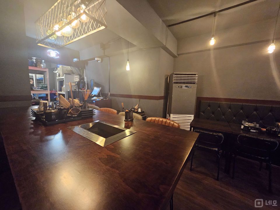 인테리어 완비된, 노량진초등학교 앞 1층 상가 매물의 2번째 사진