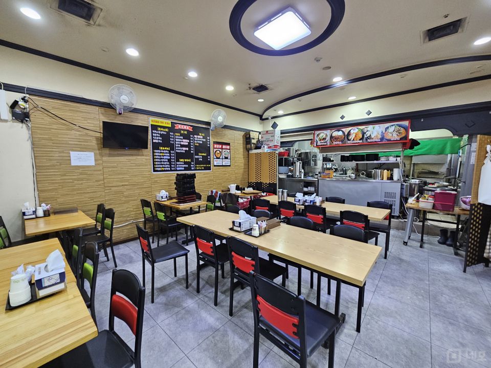 고정 고객 많은 구로동 구로유통단지 내 지하1층 음식점 매물의 5번째 사진
