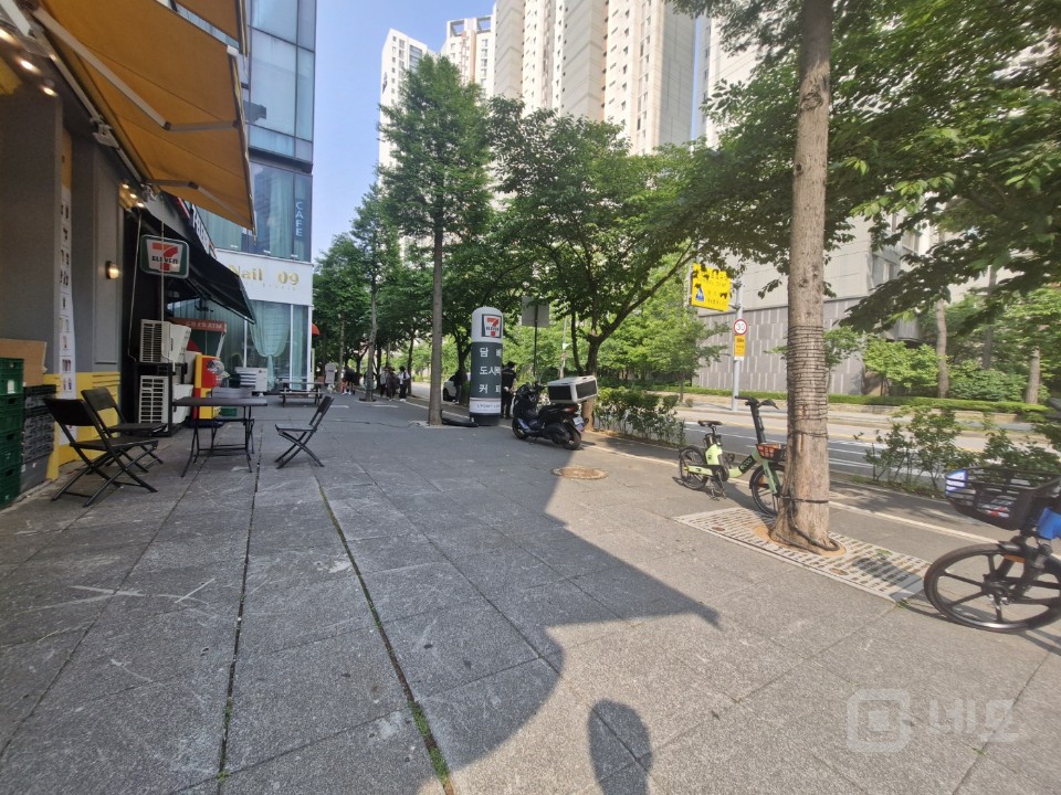 “수변 조망+유럽풍 감성! 송도 커낼워크 1층 상가 임차인 특별모집” 매물의 18번째 사진