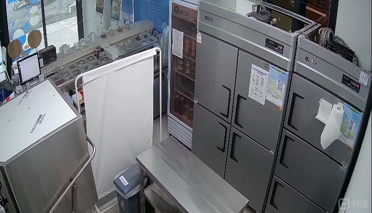 대학가 상권, 유동인구 많은 회기동 카페 매물의 4번째 사진