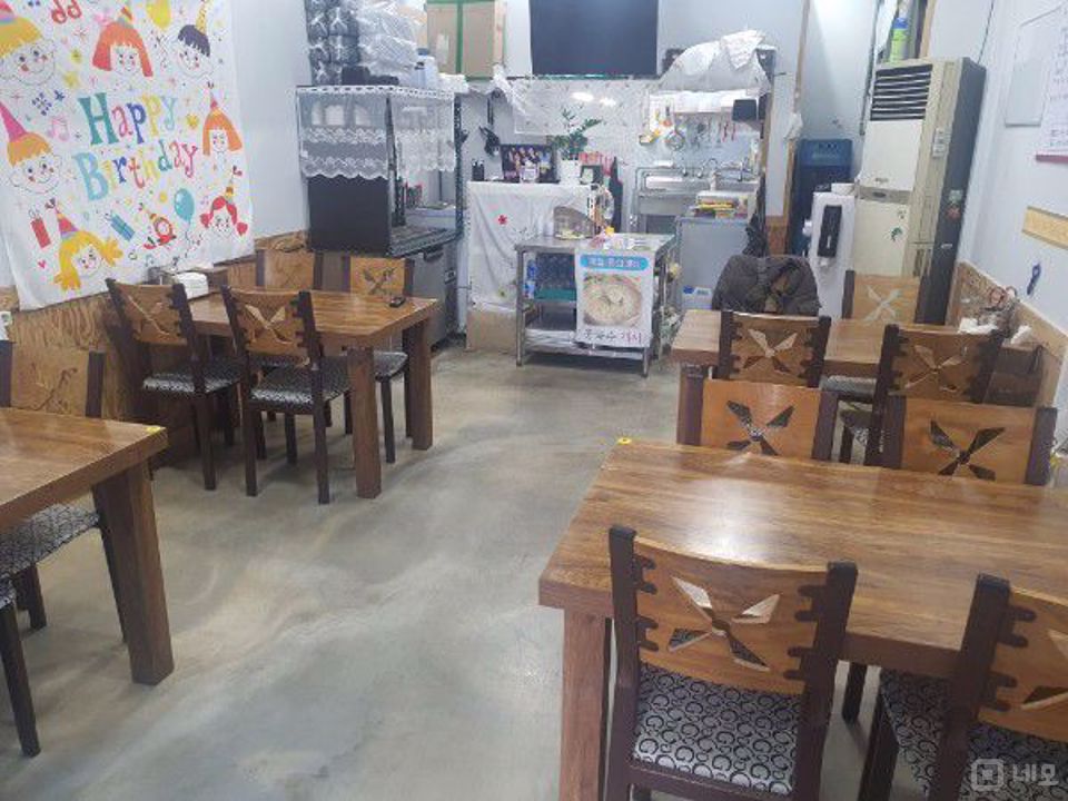성정동 배달 상권 중심지에 위치한 배달 전문점 매물의 1번째 사진