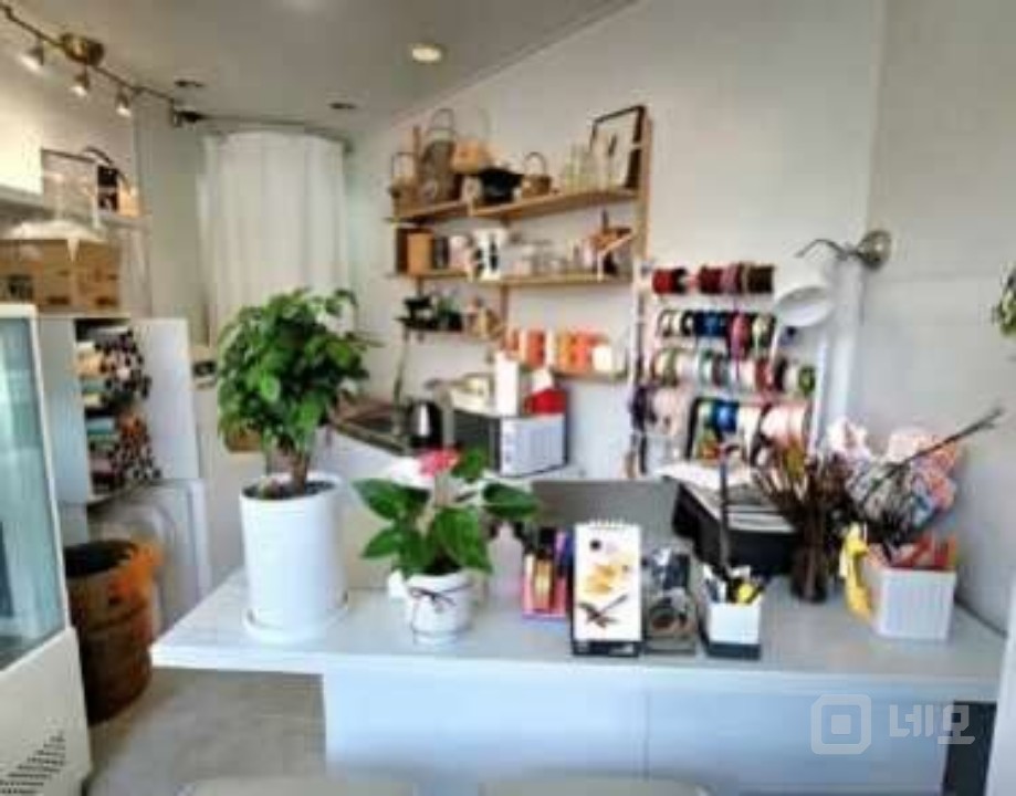 🌷 성수동 감성 가득한 1층 꽃집 자리 임대 매물의 1번째 사진