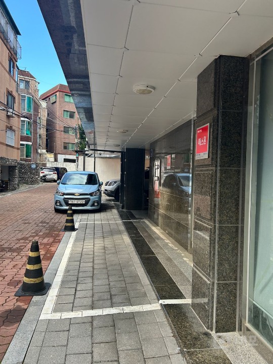 실 12평, 1층, 지정주차 가능, 소규모 사무실, 대리점 등 업종 가능 매물의 12번째 사진