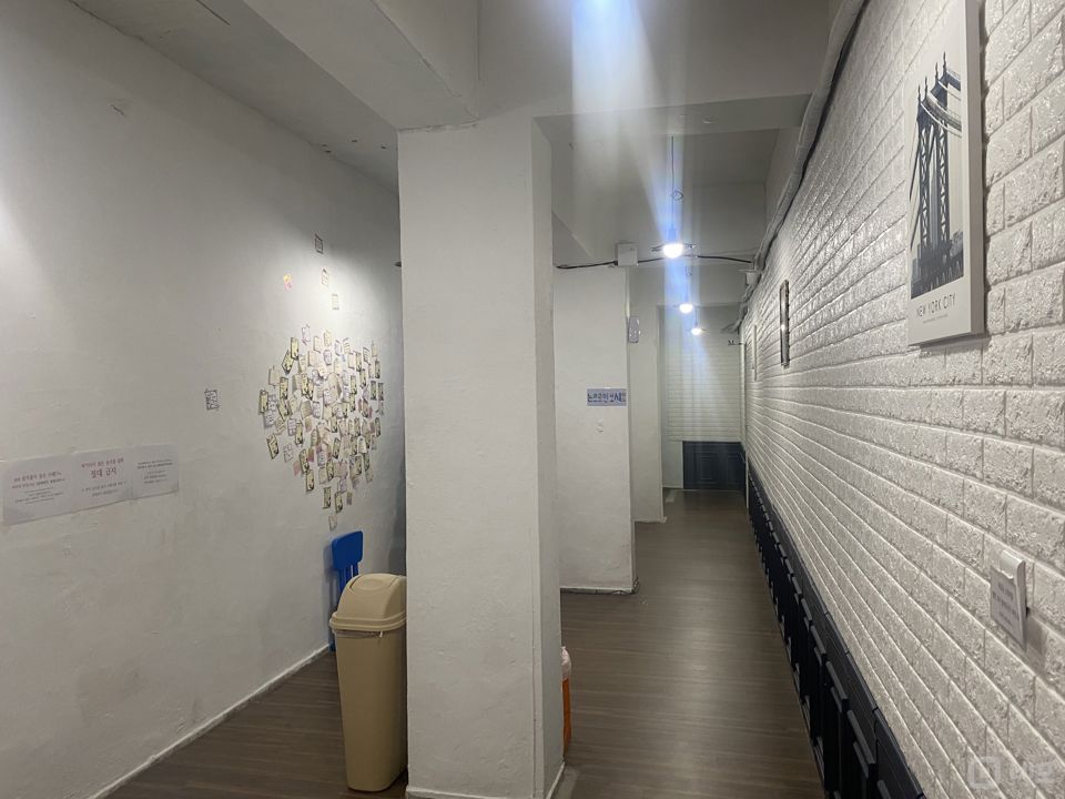 송파구 문정동 접근성 좋은 코너 지층 상가 임대 매물의 4번째 사진