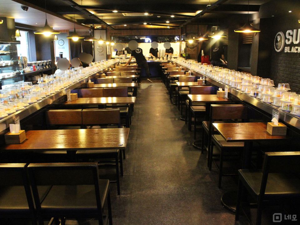 화양동 건대 대학가 상권, 시설, 인테리어 완비, 매출 좋은 초밥 전문점 매물의 1번째 사진