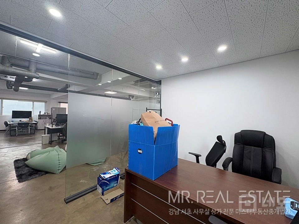 논현동 ACE인테리어 엘베有 41P 가성비최강 매물의 11번째 사진