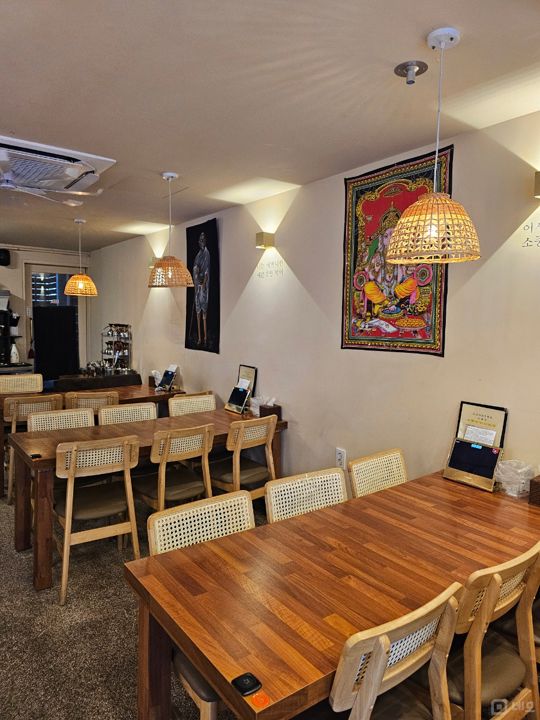 신길동 신풍역 역세권, 대단지 아파트 인근 위치한 인도요리 전문점 매물의 3번째 사진